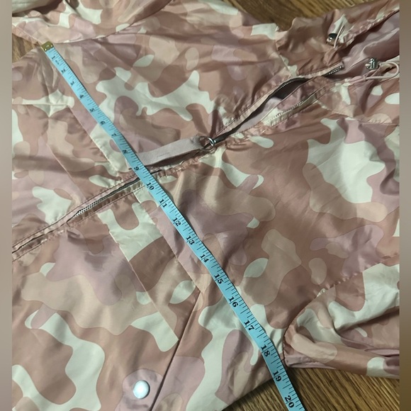 Love Tree Peach Camouflage Full Zip Hooded Windbreaker Jacket Size Small - Picture 11 of 13